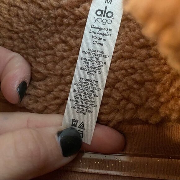 ALO YOGA Norte Sherpa Coat- Henna Pink M - Picture 4 of 7